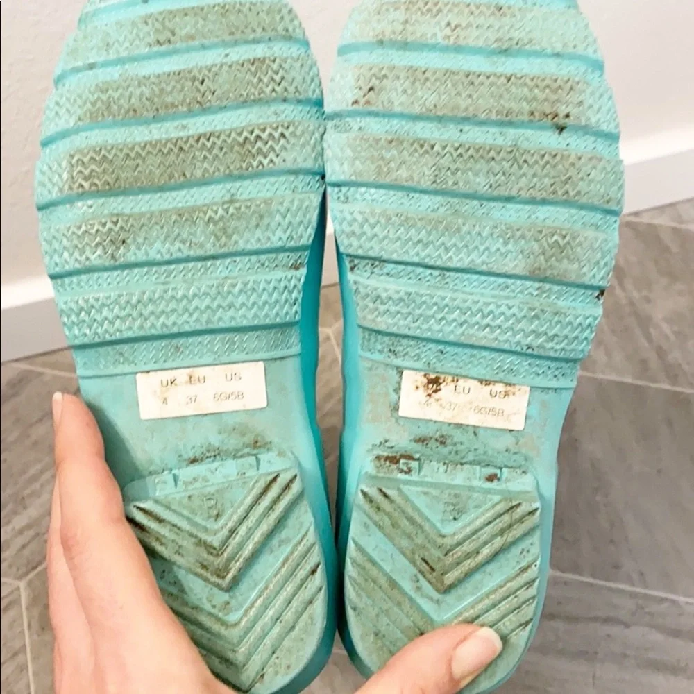 ✨RARE✨Mint/Tiffany Blue tall Hunter Boots